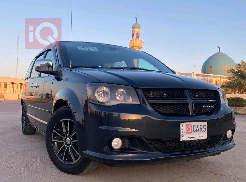 دودج جراند كارافان